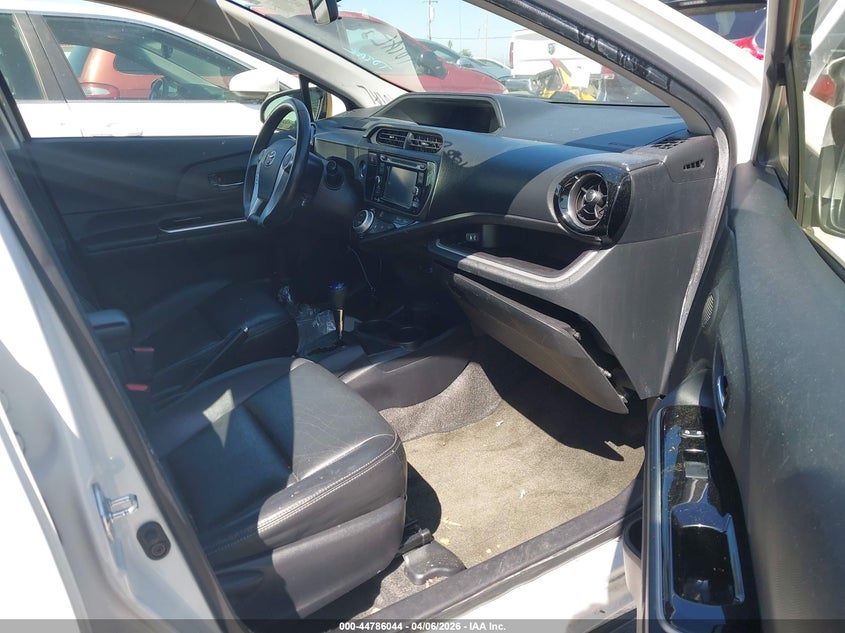 2015 Toyota Prius C Four