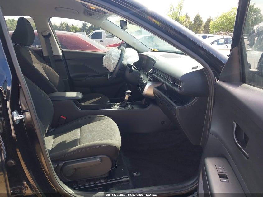 2025 HYUNDAI KONA SEL — Photo 5