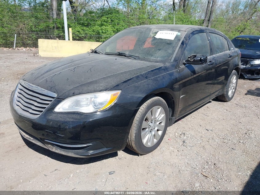 1C3CCBAB4CN292022 2012 Chrysler 200 2.4 Lx black