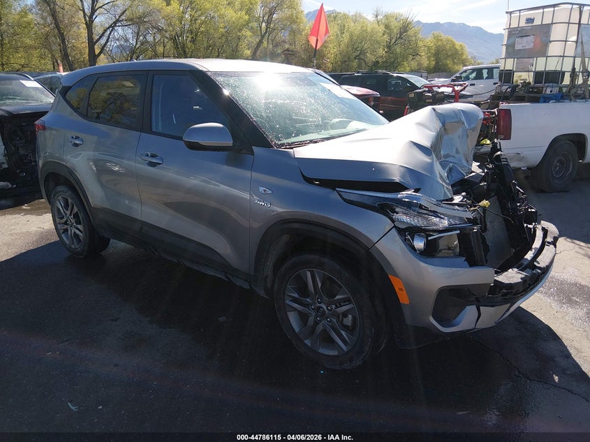 2021 KIA SELTOS LX