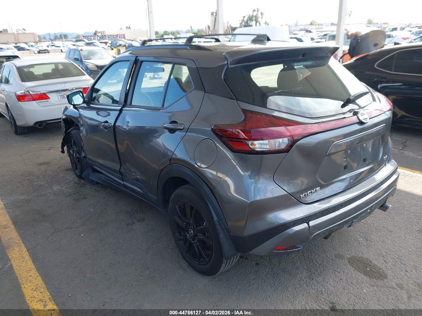 2021 Nissan Kicks Sr Xtronic Cvt