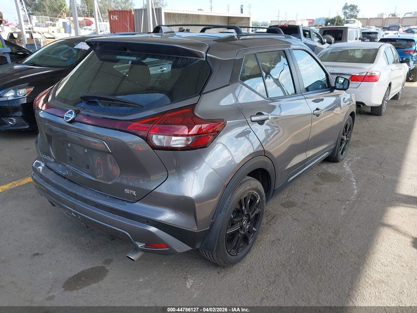 2021 Nissan Kicks Sr Xtronic Cvt