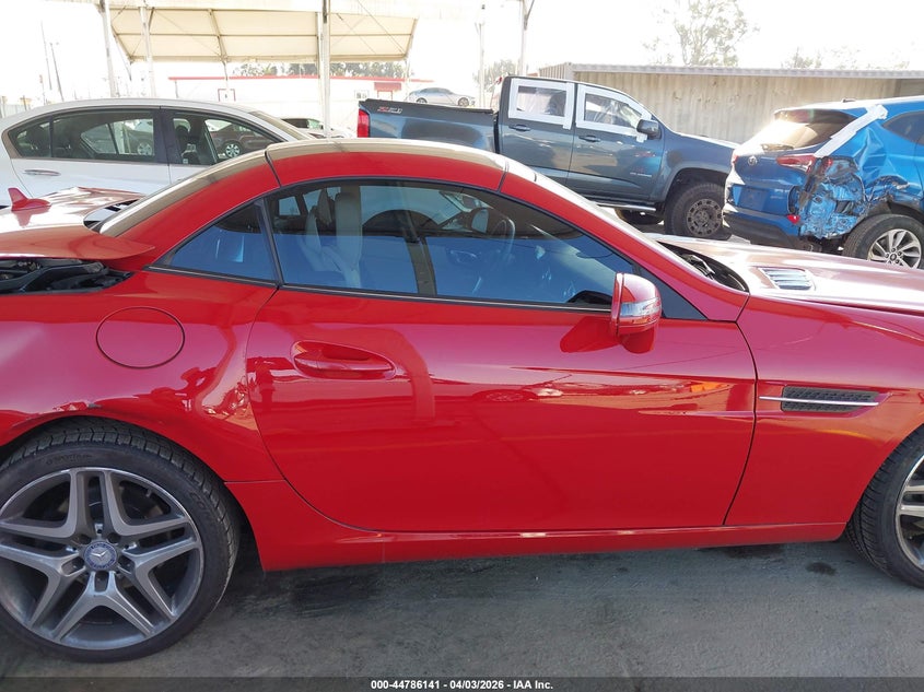 2015 Mercedes-Benz Slk 250 VIN: WDDPK4HA1FF100908 Lot: 44786141