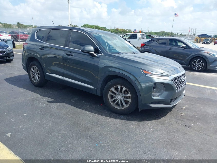 2020 Hyundai Santa Fe Se