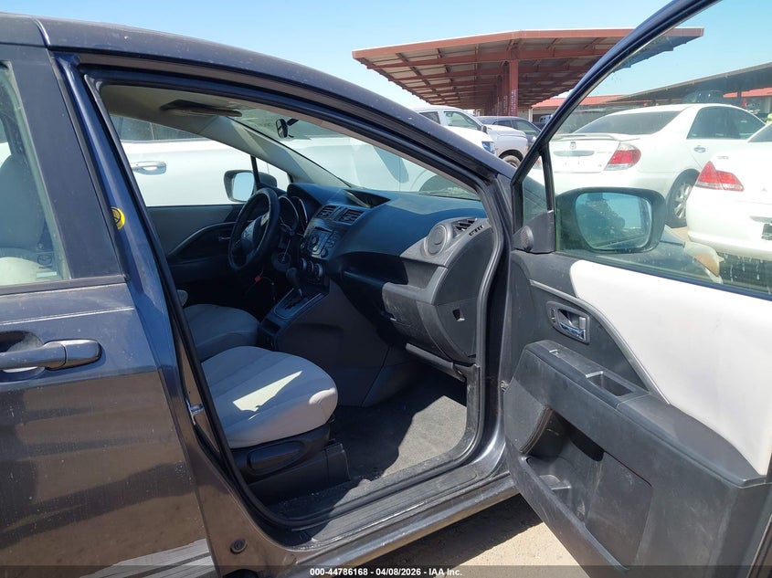 2013 Mazda Mazda5 Sport