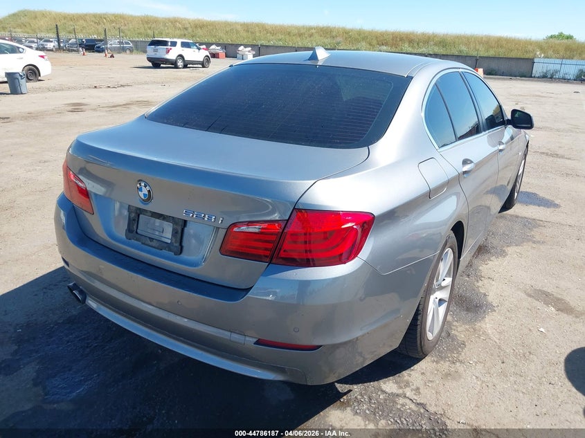 2013 BMW 528I