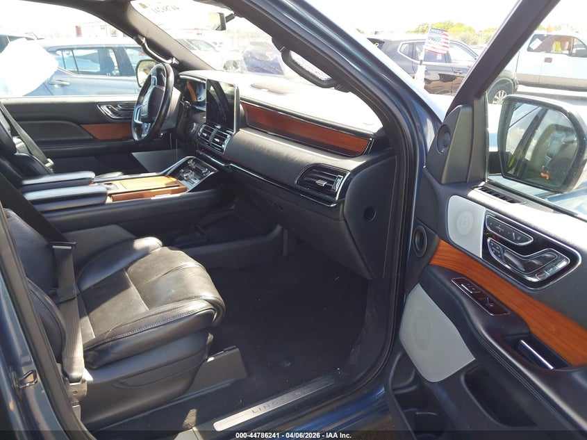 2019 Lincoln Navigator L Reserve