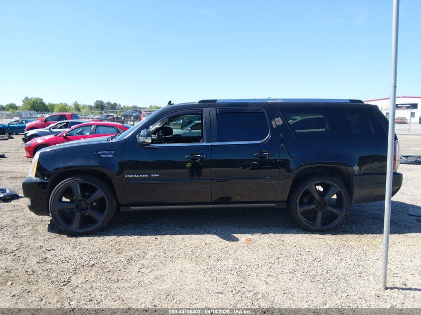 2013 Cadillac Escalade Esv Premium VIN: 1GYS4JEF0DR279901 Lot: 44786403