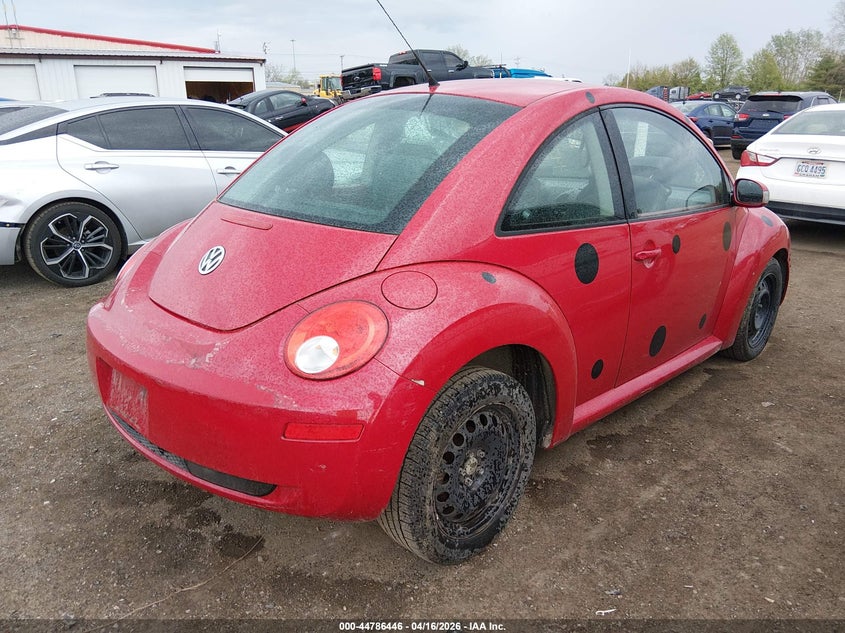 2010 Volkswagen New Beetle 2.5L Final Edition