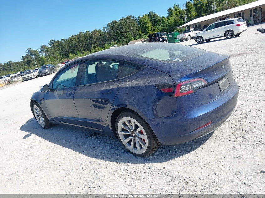 2022 Tesla Model 3 Rear-Wheel Drive