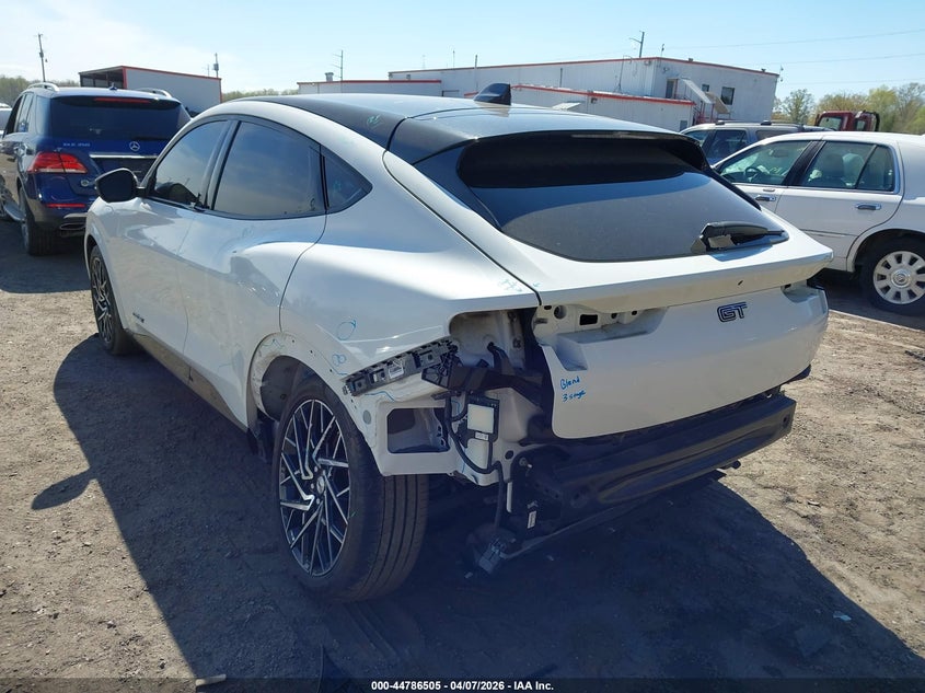 Vin: 3fmtk4sx5nma03632, lot: 45283763, ford mustang mach-e gt 20223