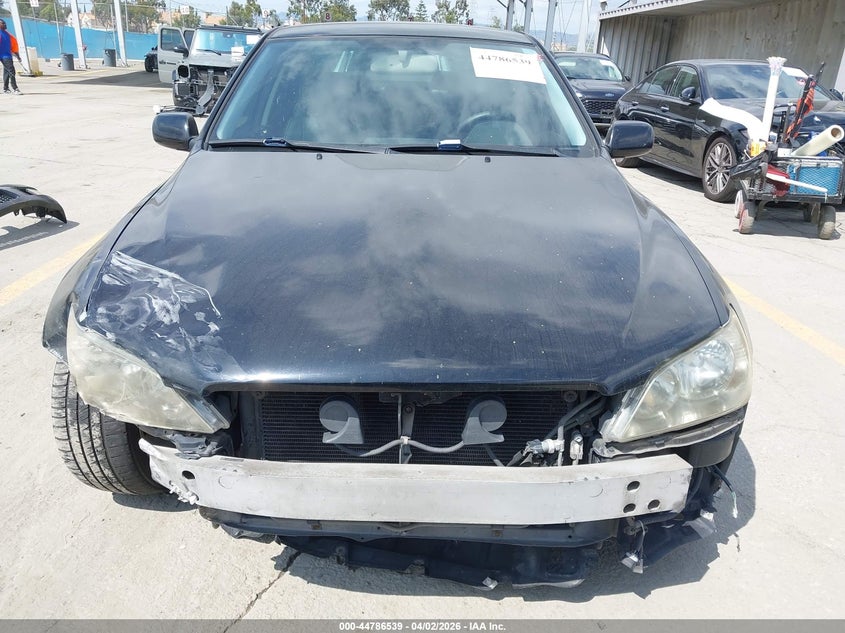 2004 Lexus Is 300 VIN: JTHBD192540083923 Lot: 44786539