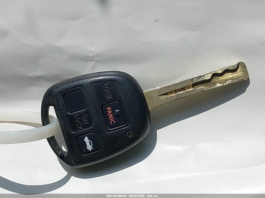 2004 Lexus Is 300 VIN: JTHBD192540083923 Lot: 44786539