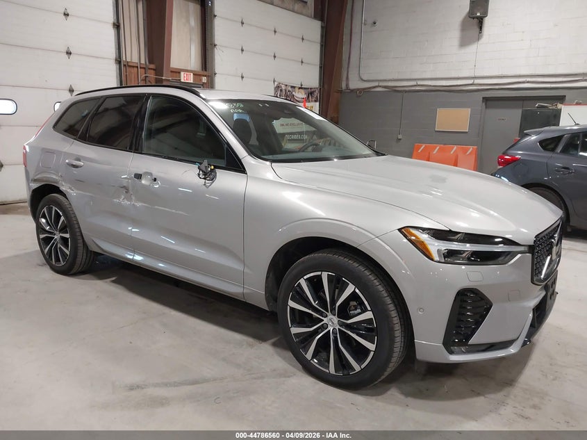 2025 Volvo Xc60 B5 Plus