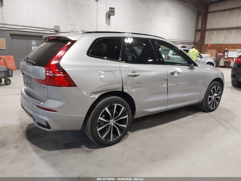 2025 Volvo Xc60 B5 Plus