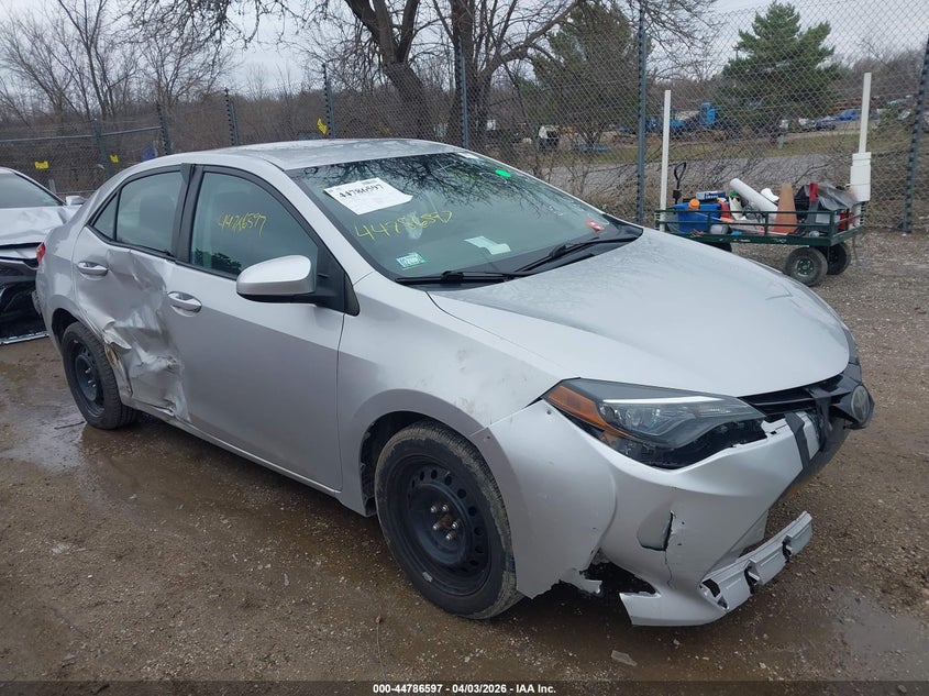 2T1BURHE0JC056786 2018 Toyota Corolla Le auction photo 1