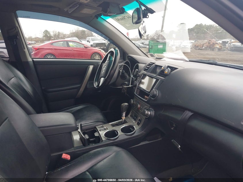 2013 Toyota Highlander Se V6