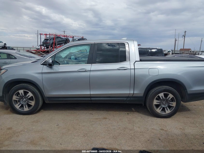 2019 Honda Ridgeline Rtl-T VIN: 5FPYK3F6XKB033870 Lot: 44786665