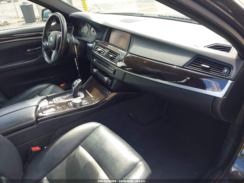 2015 BMW 528I xDrive