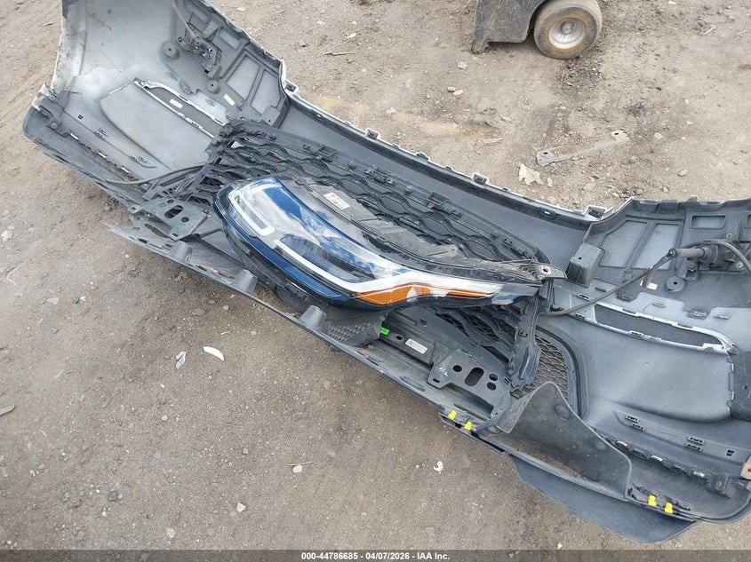 2018 Land Rover Range Rover Velar P380 S VIN: SALYB2RV2JA747210 Lot: 44786685