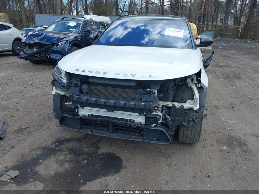 2018 Land Rover Range Rover Velar P380 S VIN: SALYB2RV2JA747210 Lot: 44786685