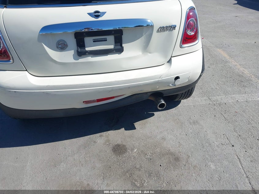 2013 Mini Hardtop Cooper VIN: WMWSU3C50DT375202 Lot: 44786703