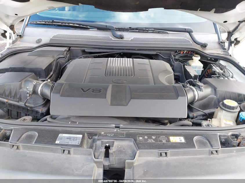 2011 Land Rover Range Rover Sport Hse VIN: SALSK2D44BA705725 Lot: 44786736