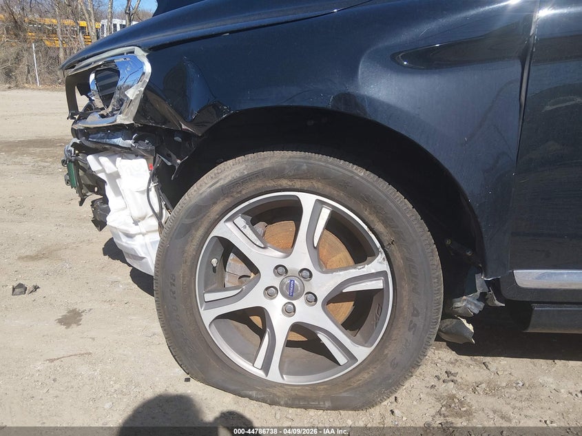 2015 Volvo Xc60 T6 VIN: YV4902RB7F2623620 Lot: 44786738