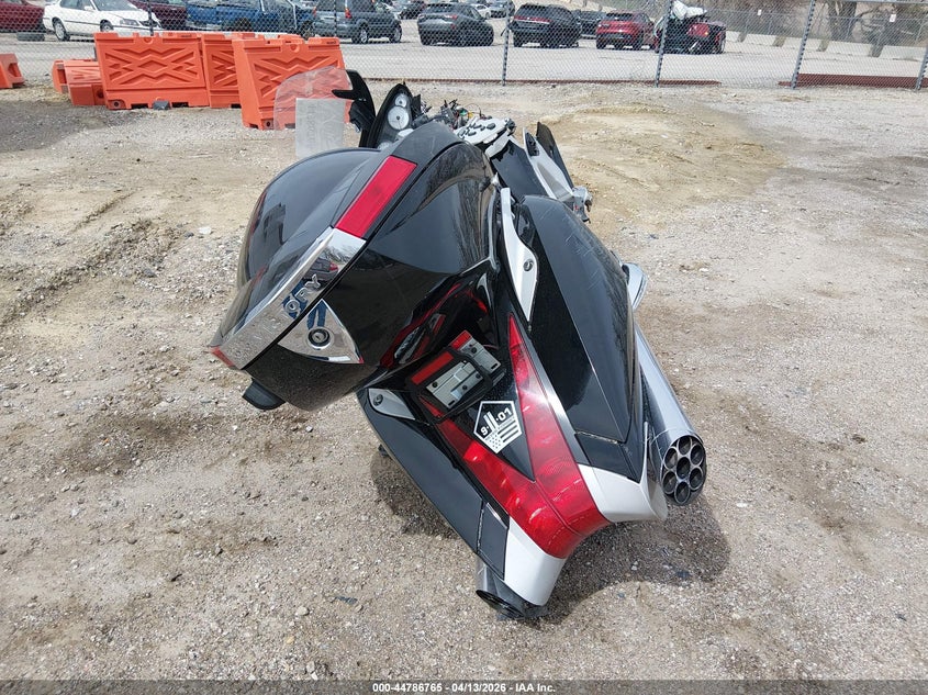 2009 Victory Motorcycles Vision Touring VIN: 5VPSD36L093002635 Lot: 44786765