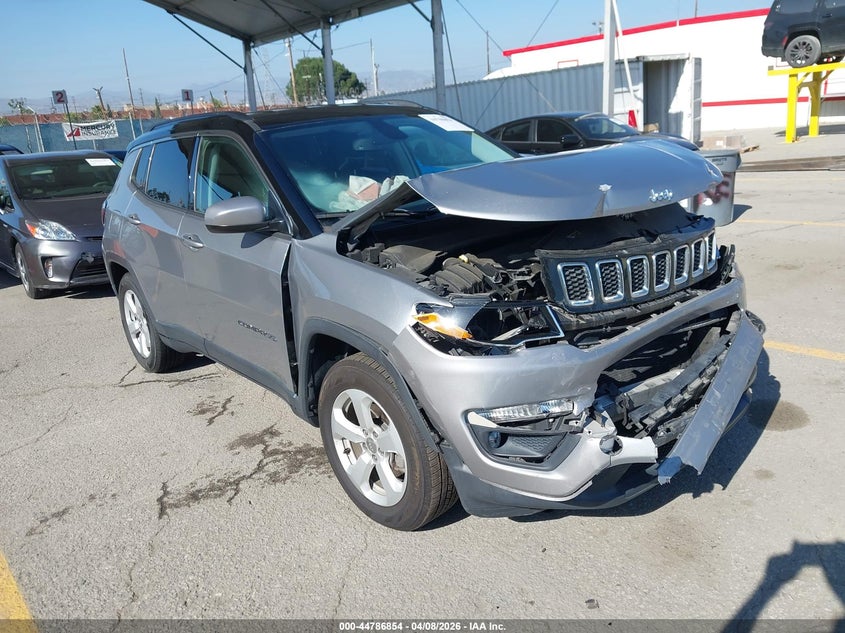 2019 Jeep Compass Latitude Fwd