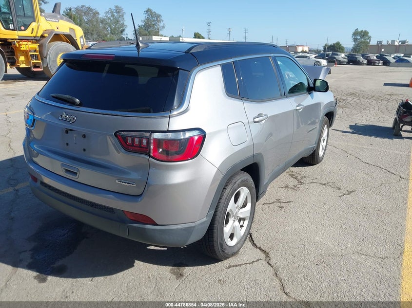 2019 Jeep Compass Latitude Fwd
