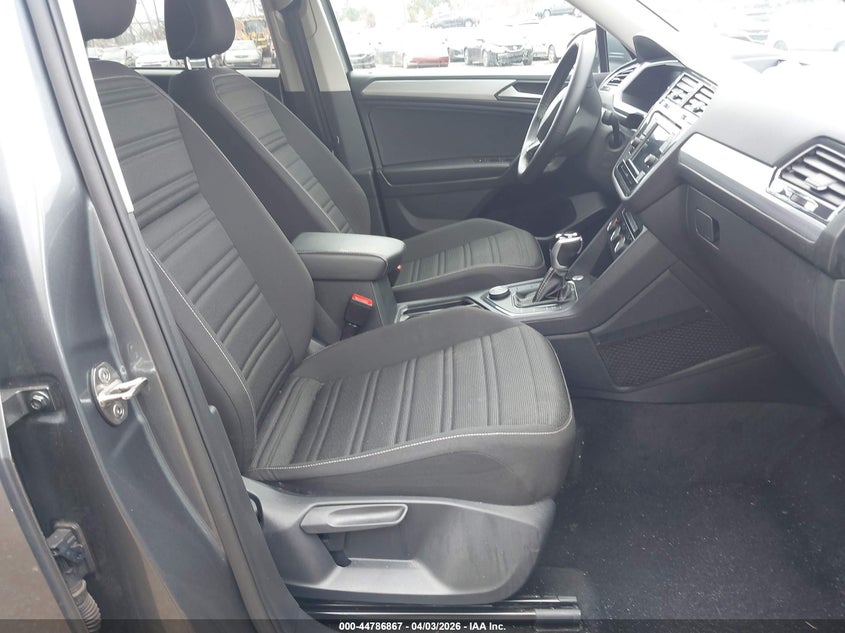 2024 Volkswagen Tiguan 2.0T S