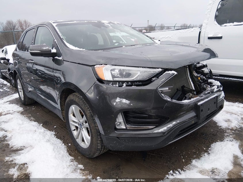 2019 Ford Edge Sel