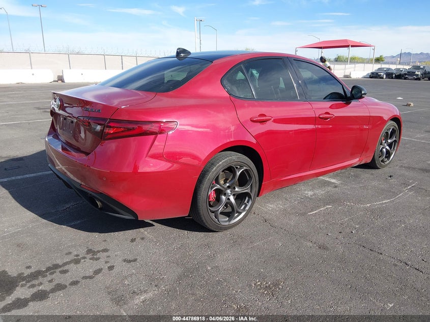 2019 Alfa Romeo Giulia Ti Sport Awd