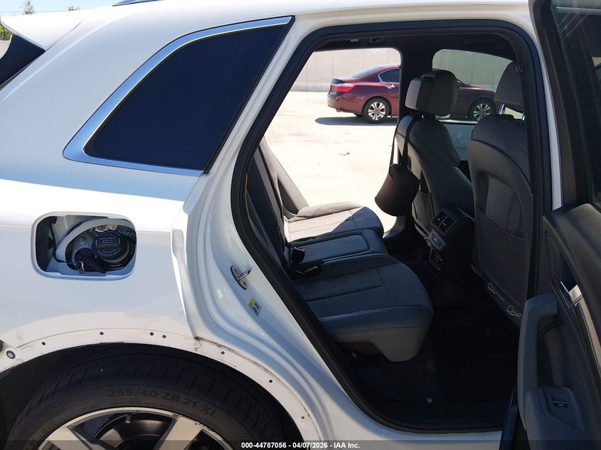 2022 Audi Sq5 Premium Tfsi Quattro Tiptronic VIN: WA1A4AFY0N2044601 Lot: 44787056