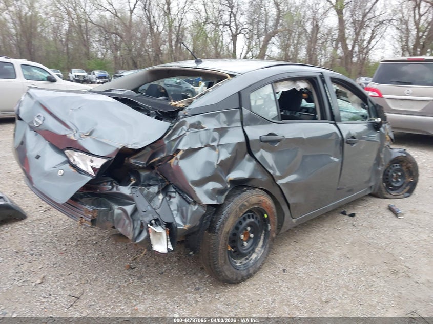 2025 Nissan Versa 1.6 S