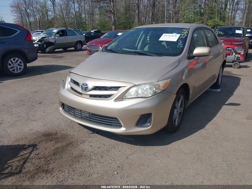 2011 TOYOTA COROLLA auction photo 2