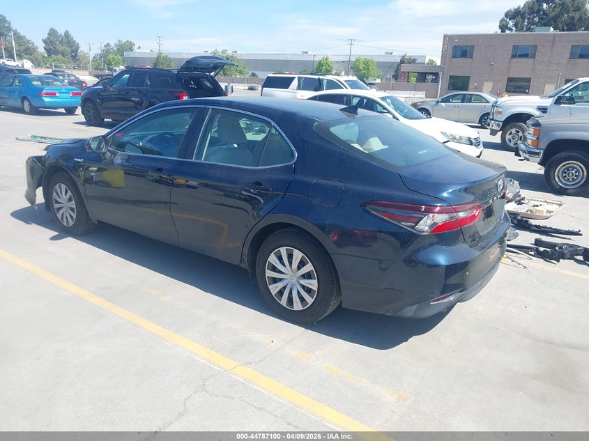 2021 Toyota Camry Le Hybrid