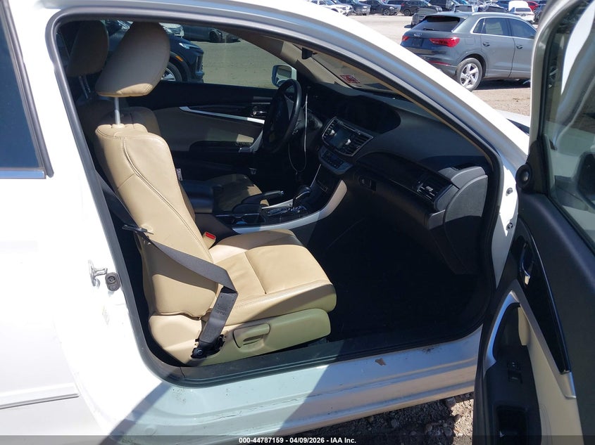 2015 Honda Accord 3.5 Ex-L V-6 white Lot 111044787159 Vin 1HGCT2B82FA004090