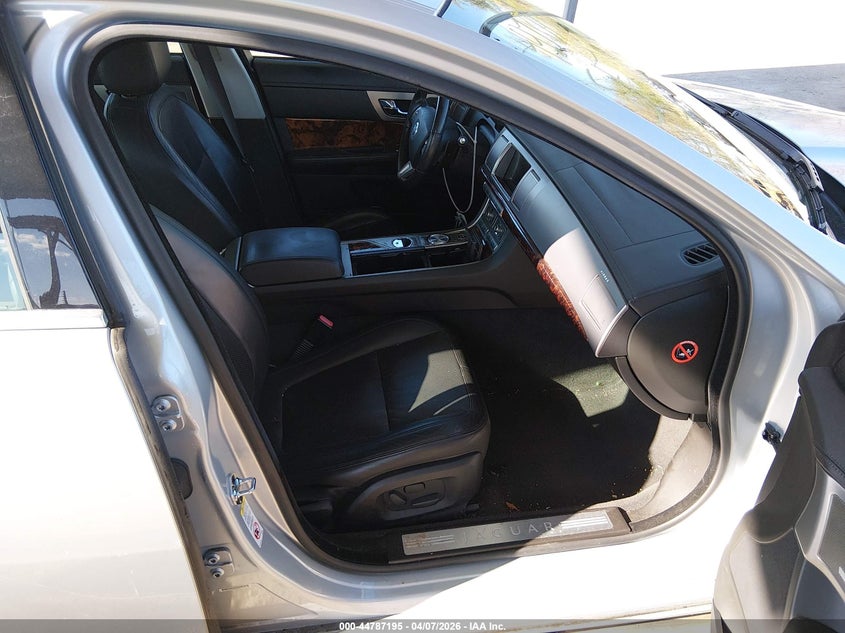 2009 Jaguar Xf Premium Luxury