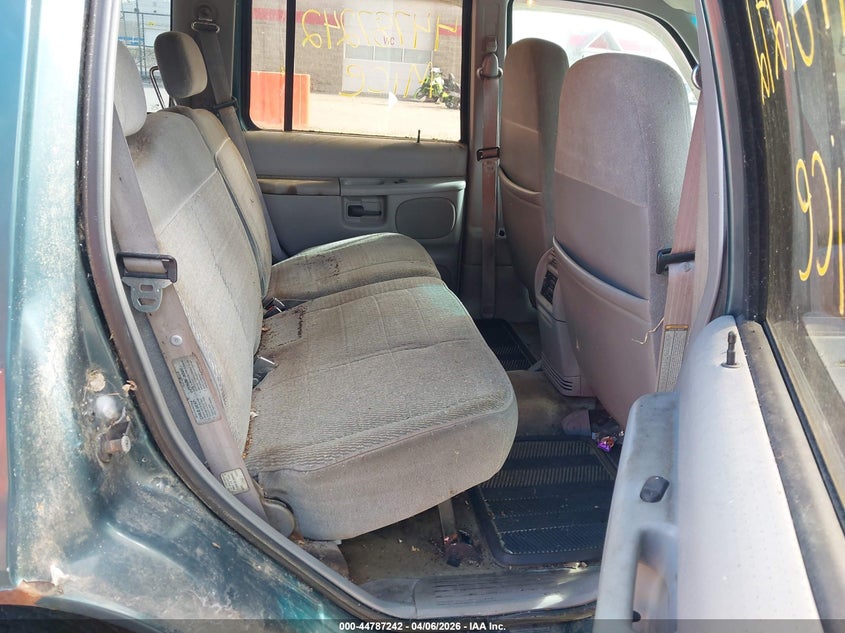 1997 Ford Explorer VIN: LOT-1-44787242 Lot: 44787242