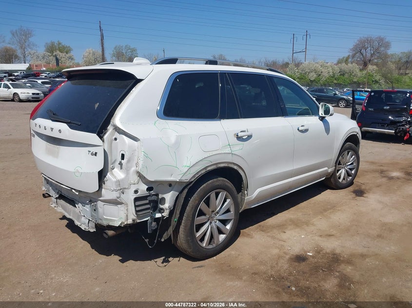 2017 Volvo Xc90 T6 Momentum