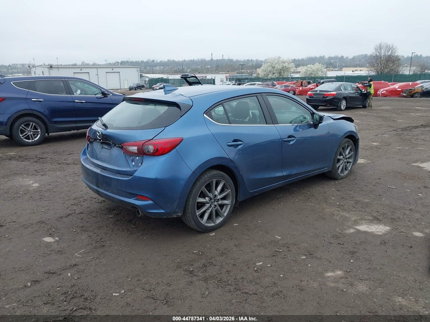 2018 Mazda Mazda3 Touring