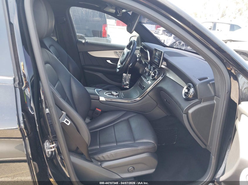 2019 Mercedes-Benz Glc 300