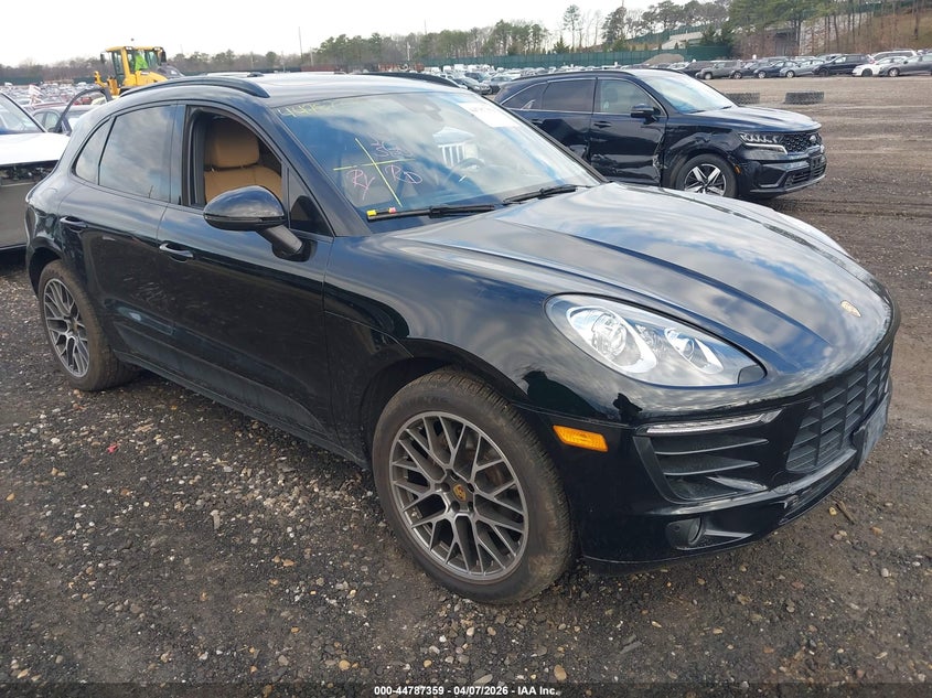 2018 Porsche Macan Sport Edition