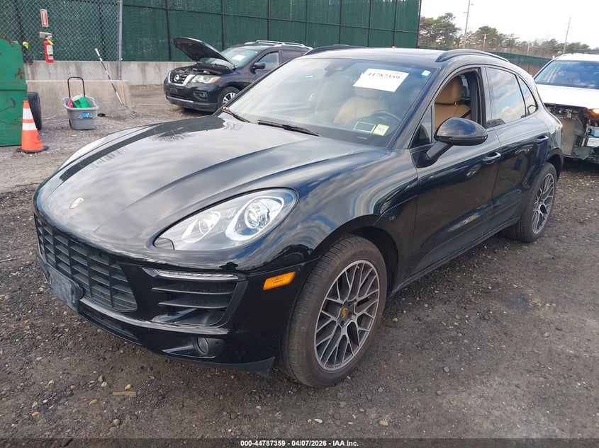 2018 Porsche Macan Sport Edition