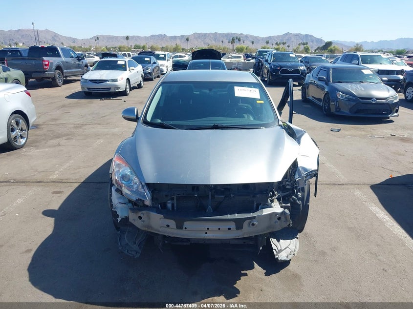 2012 Mazda 3 2.0 I Touring silver Lot 111044787409 Vin JM1BL1L81C1614108