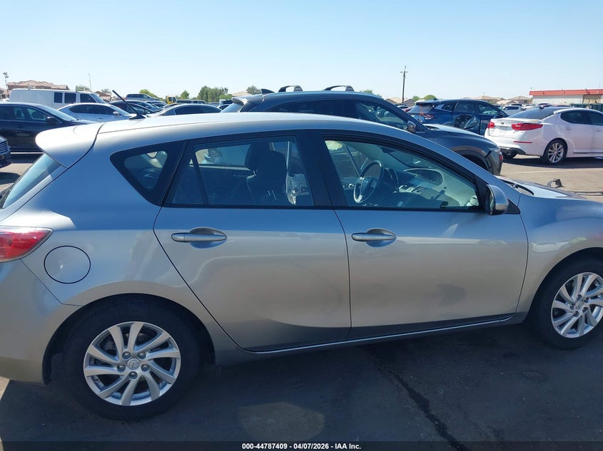 2012 Mazda 3 2.0 I Touring silver Lot 111044787409 Vin JM1BL1L81C1614108