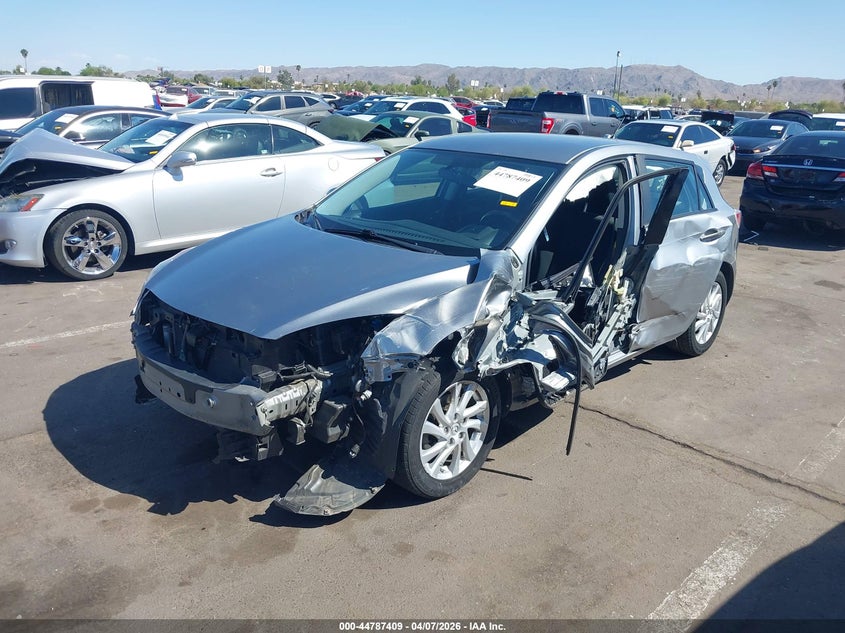 2012 Mazda 3 2.0 I Touring silver Lot 111044787409 Vin JM1BL1L81C1614108