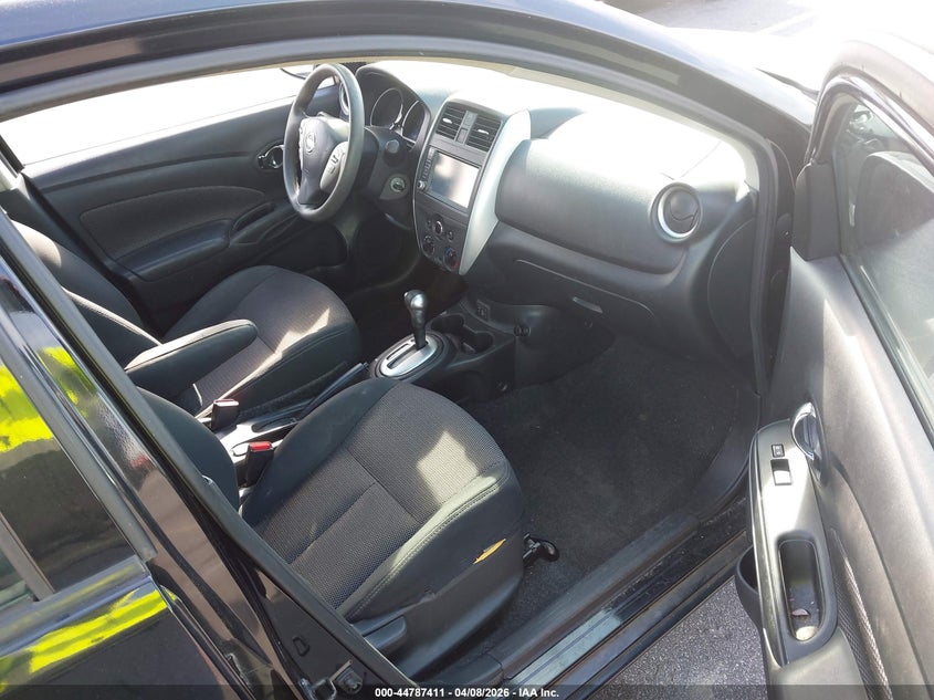 2018 Nissan Versa 1.6 Sv